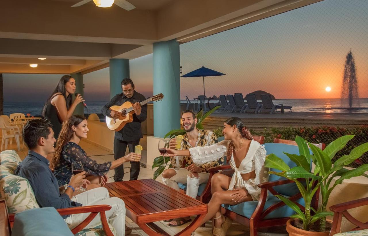 Posada Real Ixtapa 익스타파 외부 사진