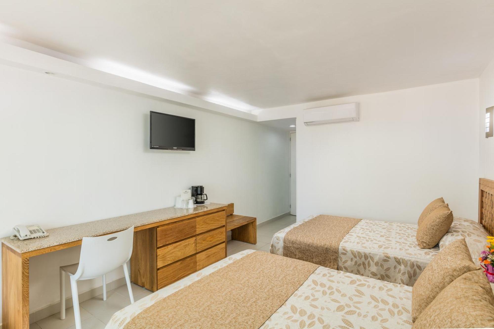 Posada Real Ixtapa 익스타파 외부 사진