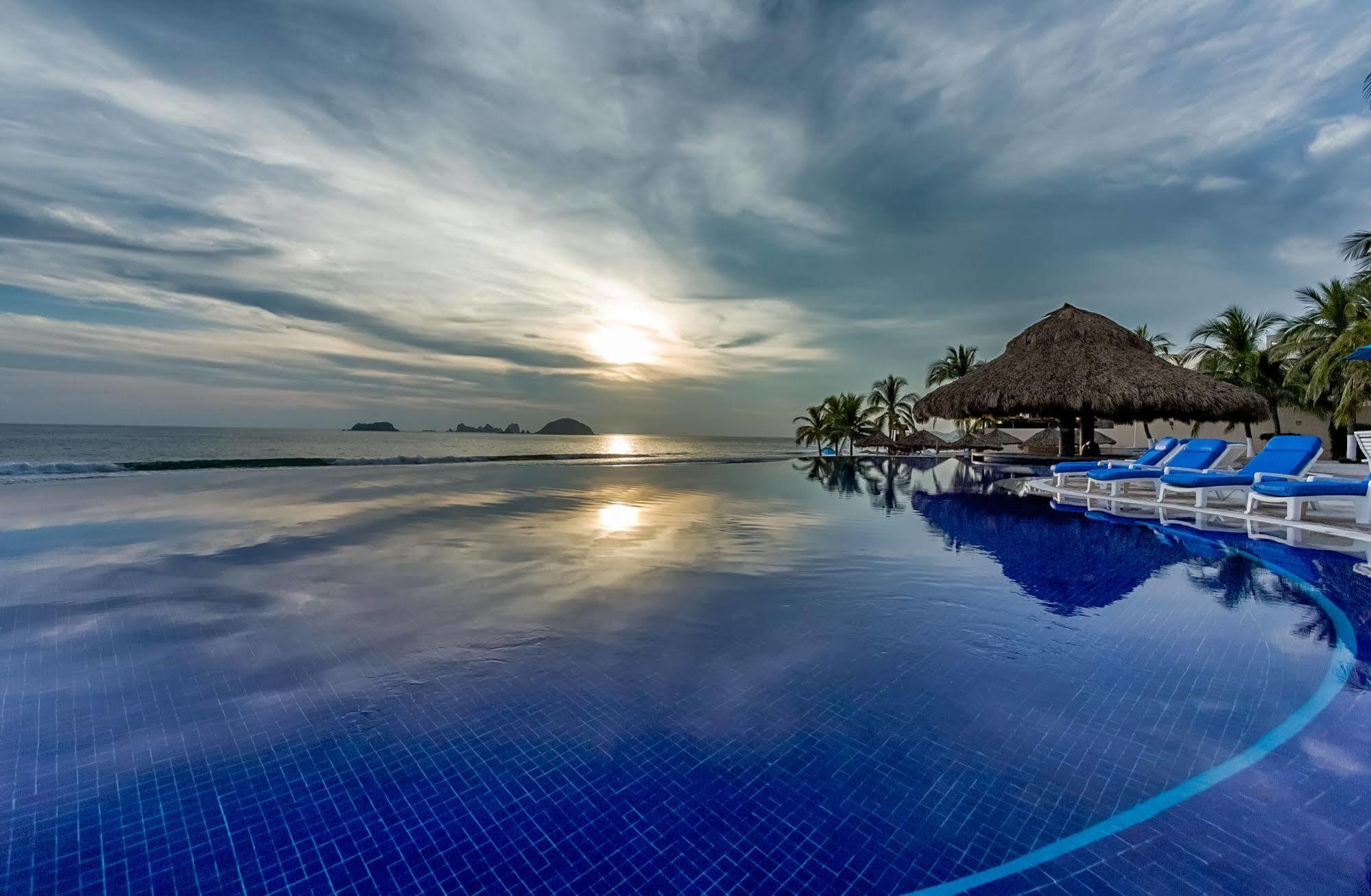 Posada Real Ixtapa 익스타파 외부 사진